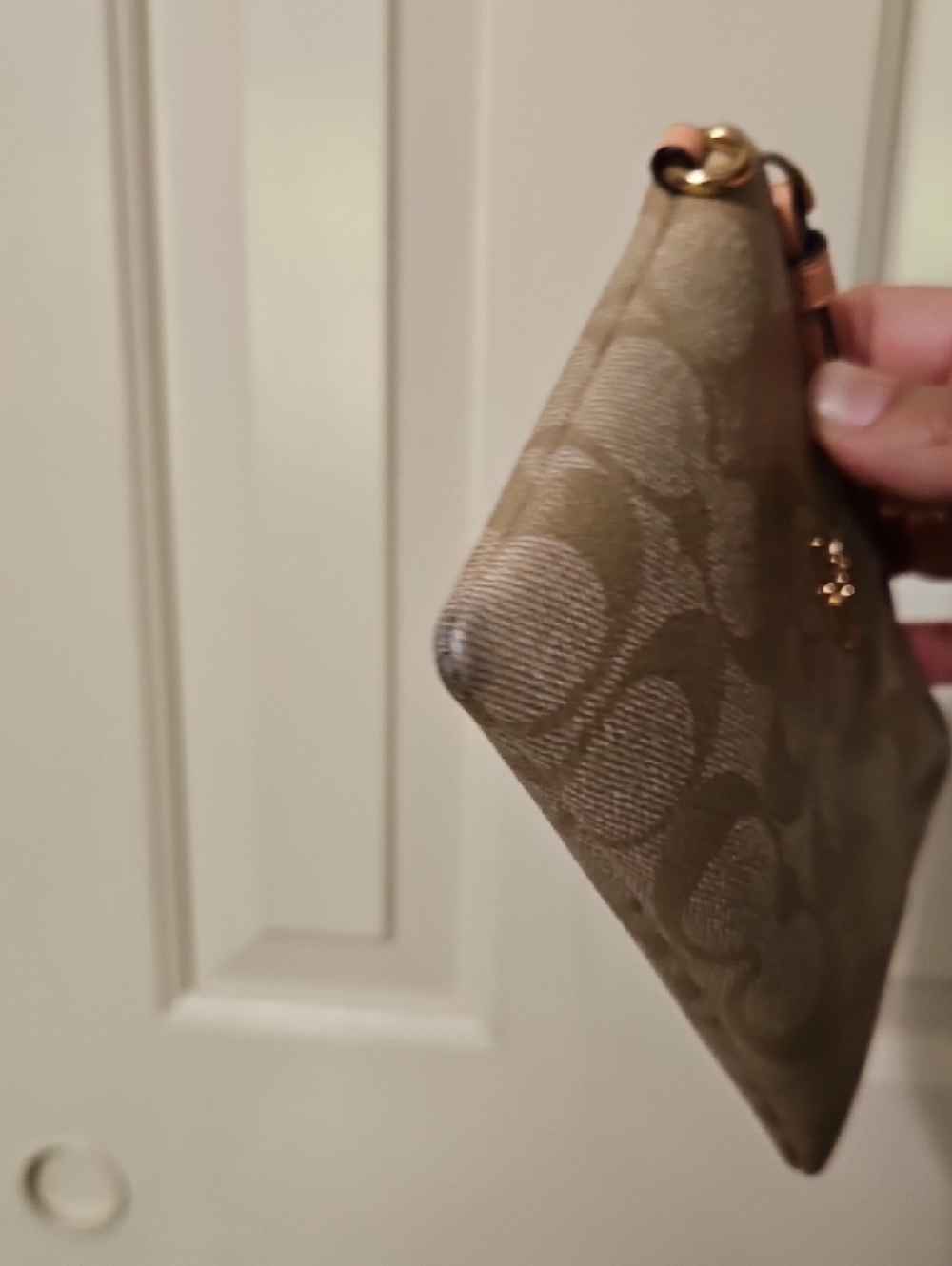 Coach EUC Khaki Canvas Wristlet with Light Peach Strap - Picture 7 of 8